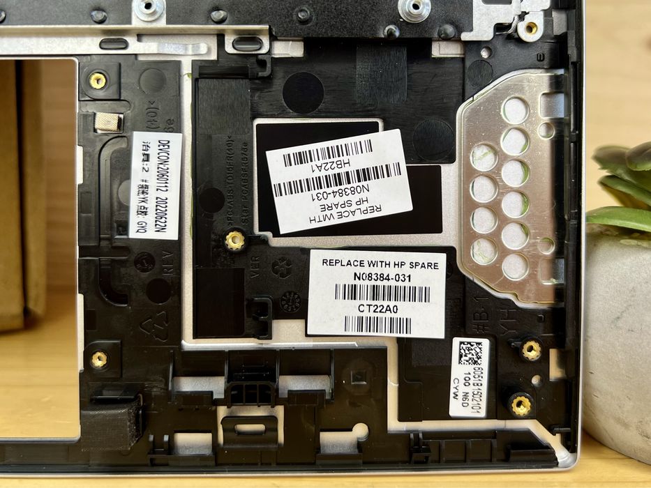 Новий топкейс/верхня панель і клавіатура для ноутбука HP 830 G9/G10