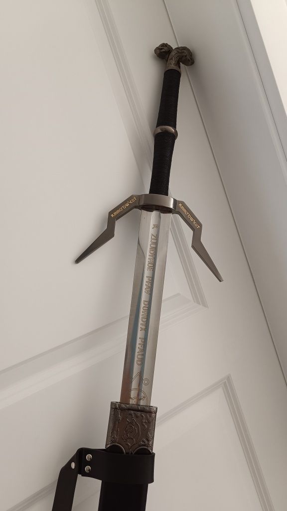 Stalowa Replika Klingi Wiedźmin 3 srebrny cech żmiji Witcher 3 sword