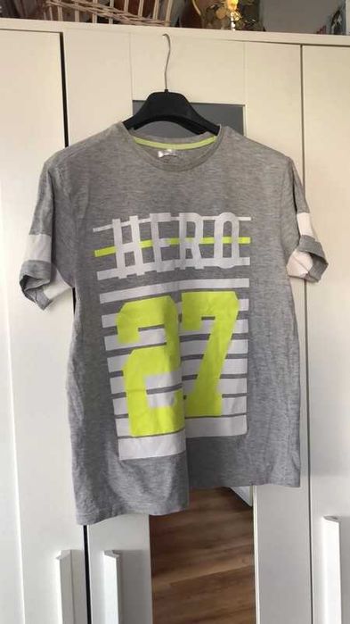 Szary tshirt dla chłopca