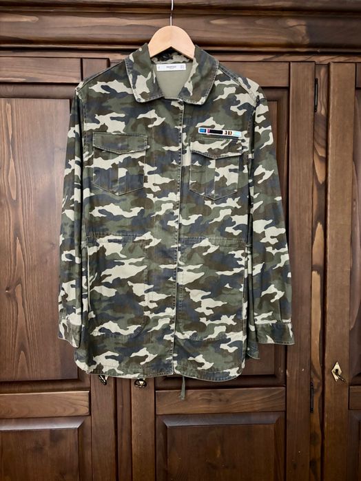 Parka/parca padrão militar camuflado Mango