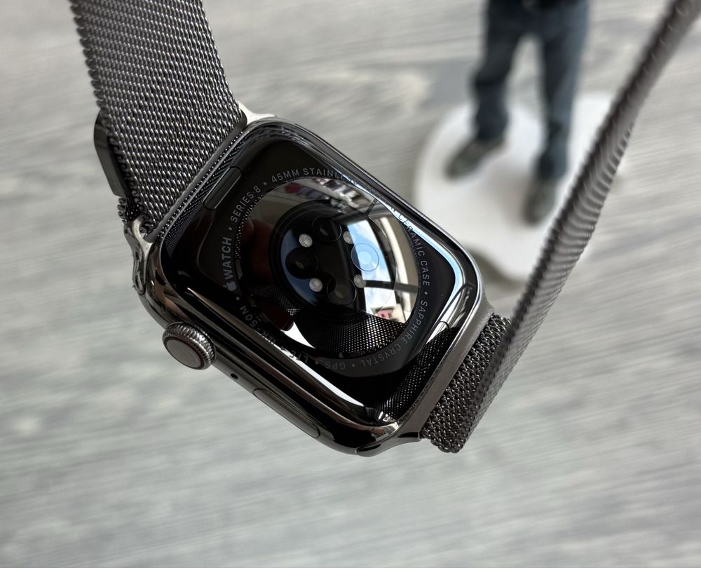 Apple Watch  Series 8 Stainless Steel 45 mm GPS LTE / 100%