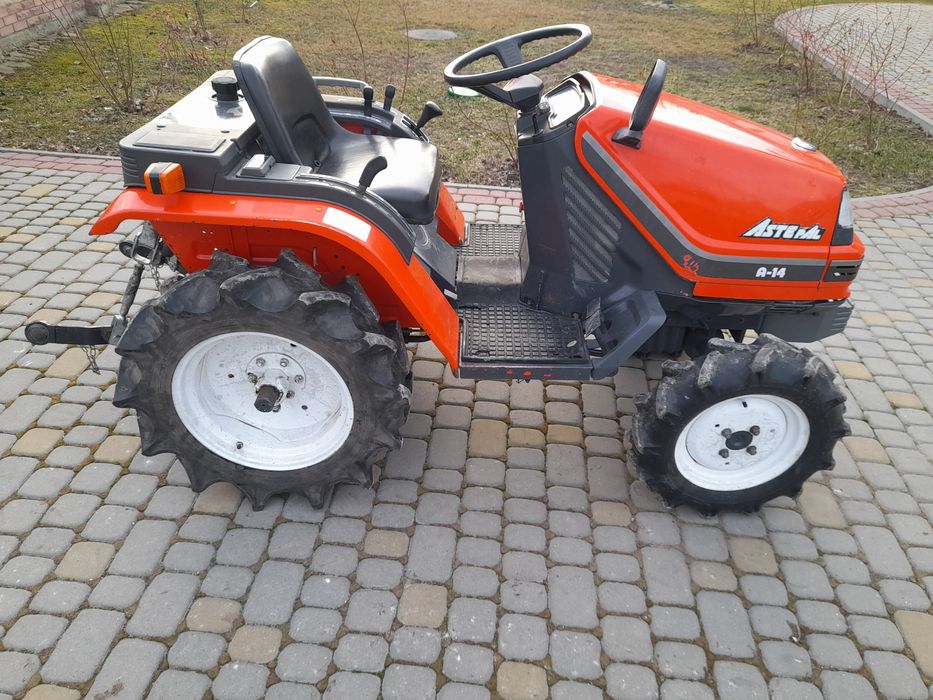 Трактор японський Kubota Aste A14 4х4 Кубота