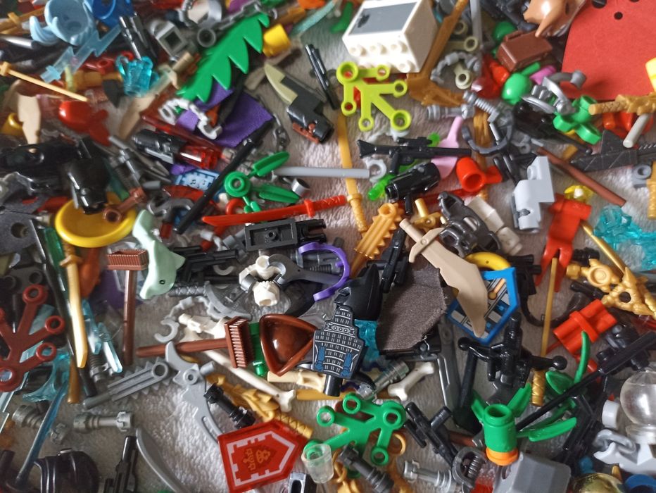 Lego MIX oryginalne akcesoria do figurek 20 sztuk