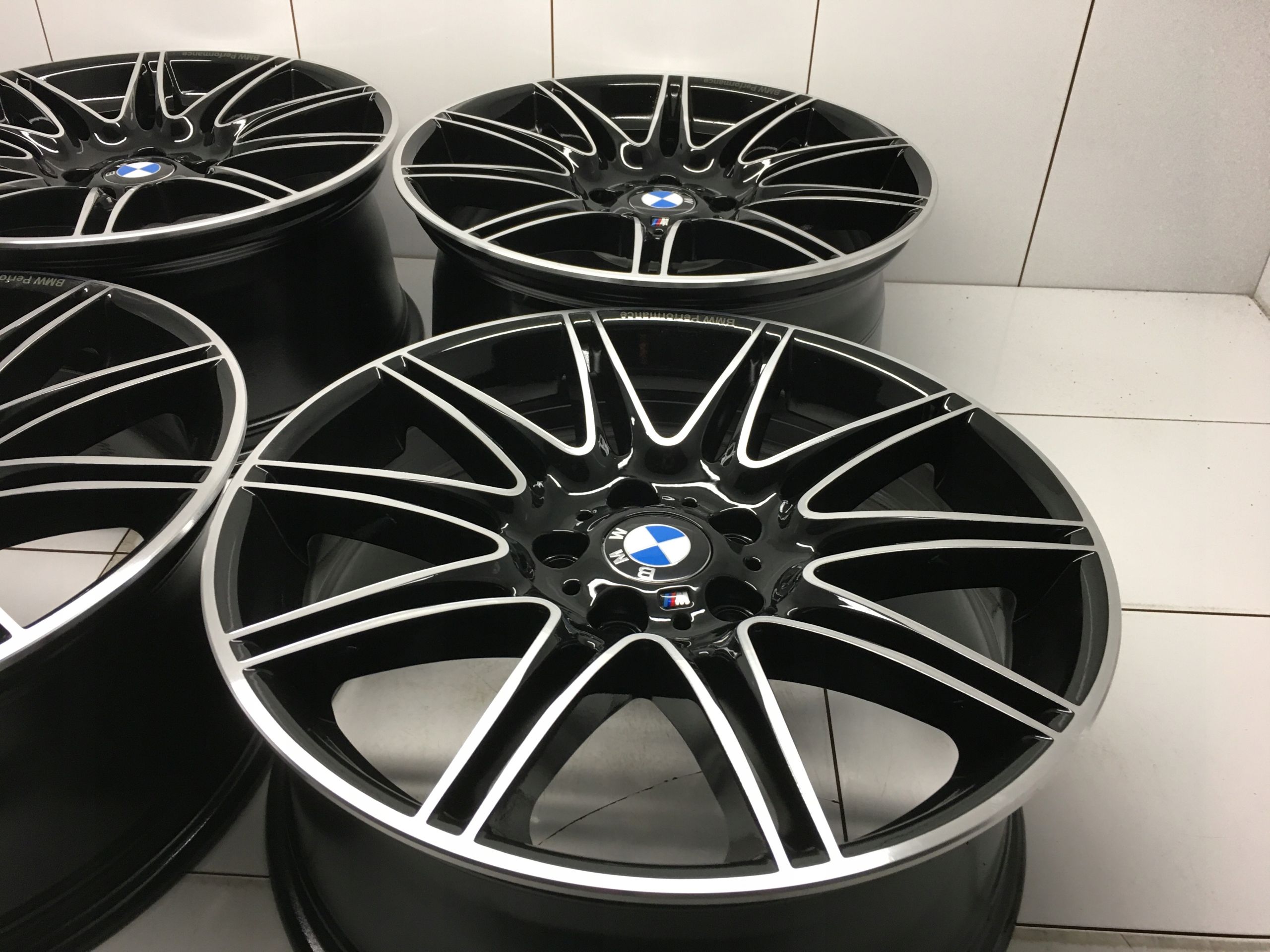 Felgi 19 BMW F30 F31 m Pakiet Performance Oem