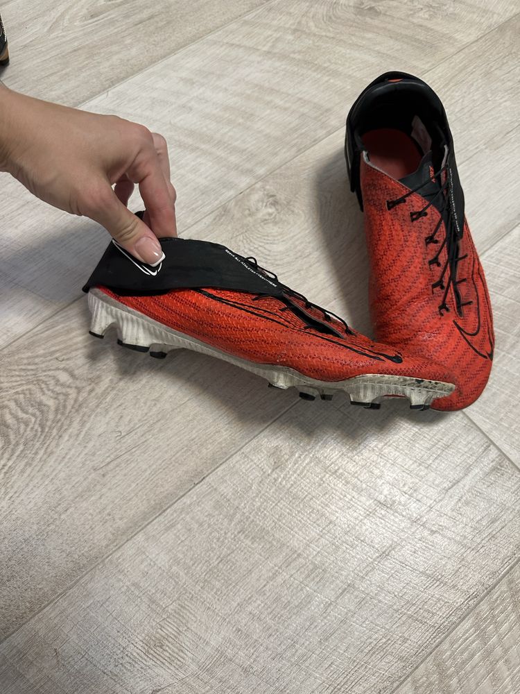 Футбольні бутси, копкі Nike