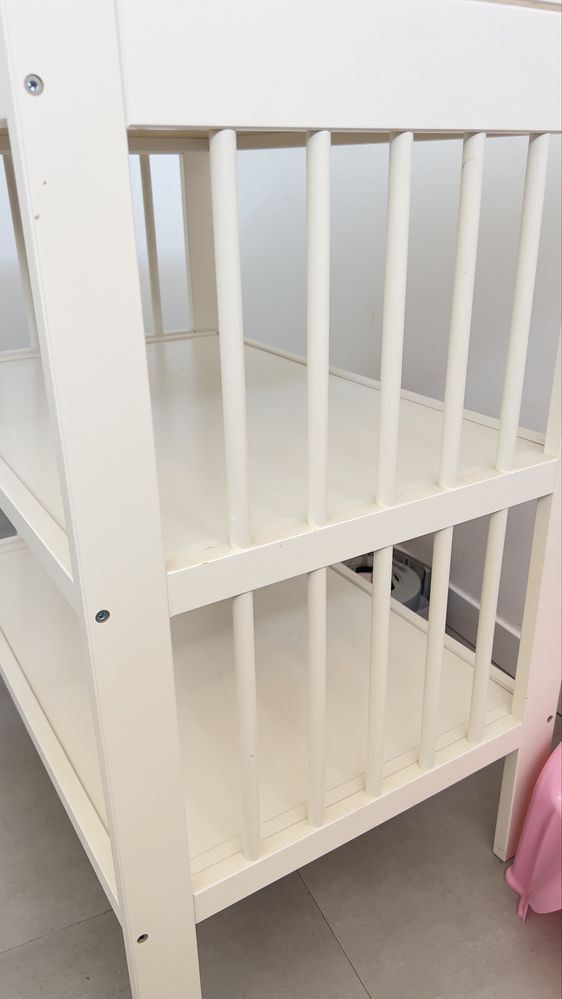 Fraldario IKEA branco