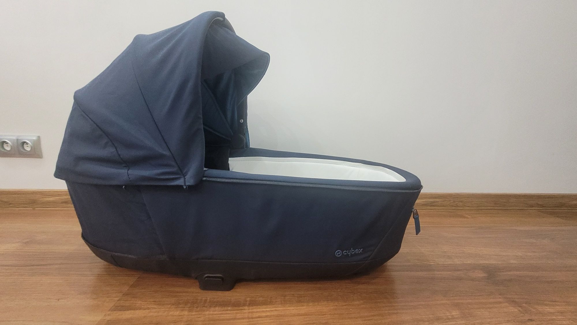 Goldola Cybex Priam 4.0 adaptery gratis