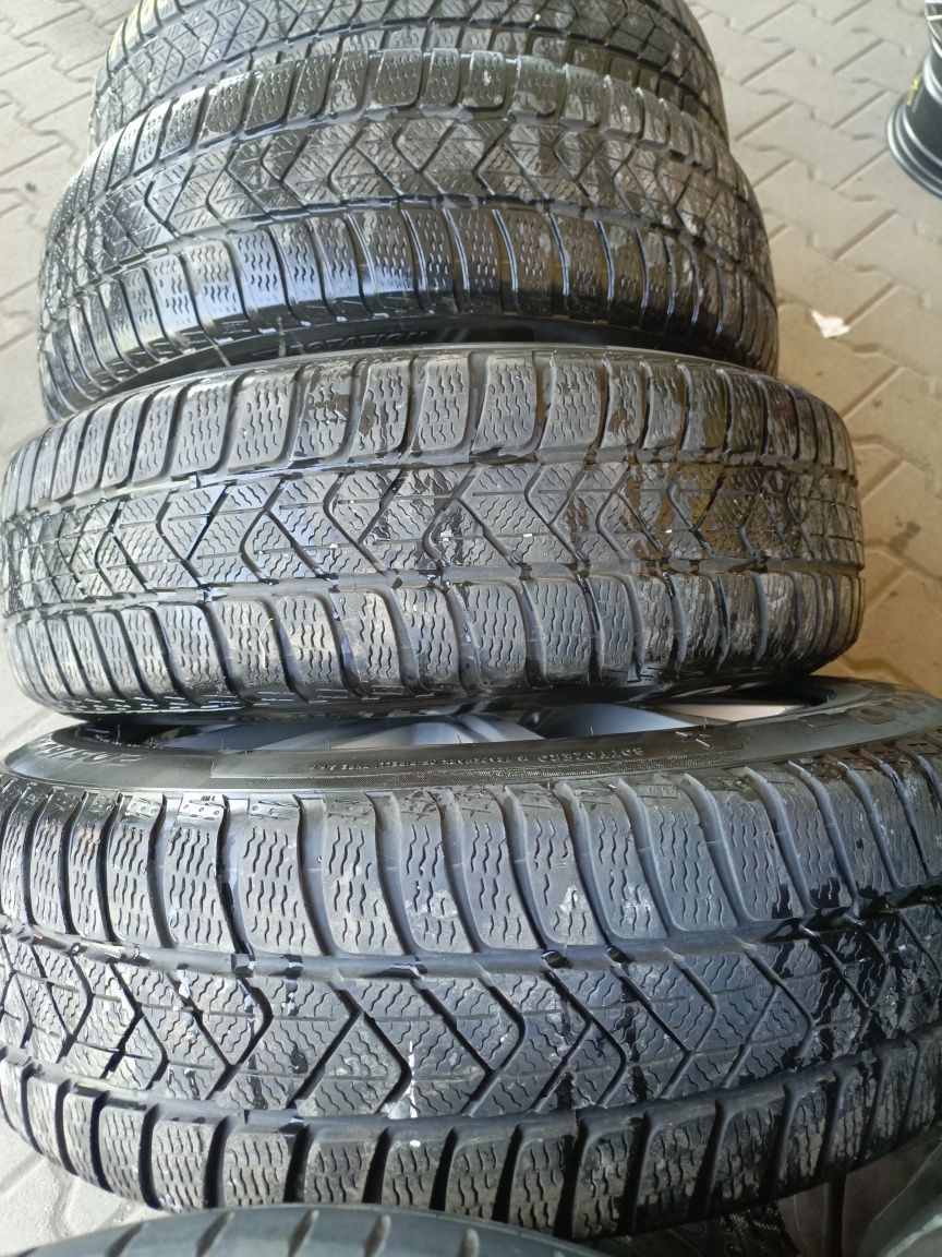 Koła aluminiowe zimowe BMW 205/60/17 Pirelli 5x112