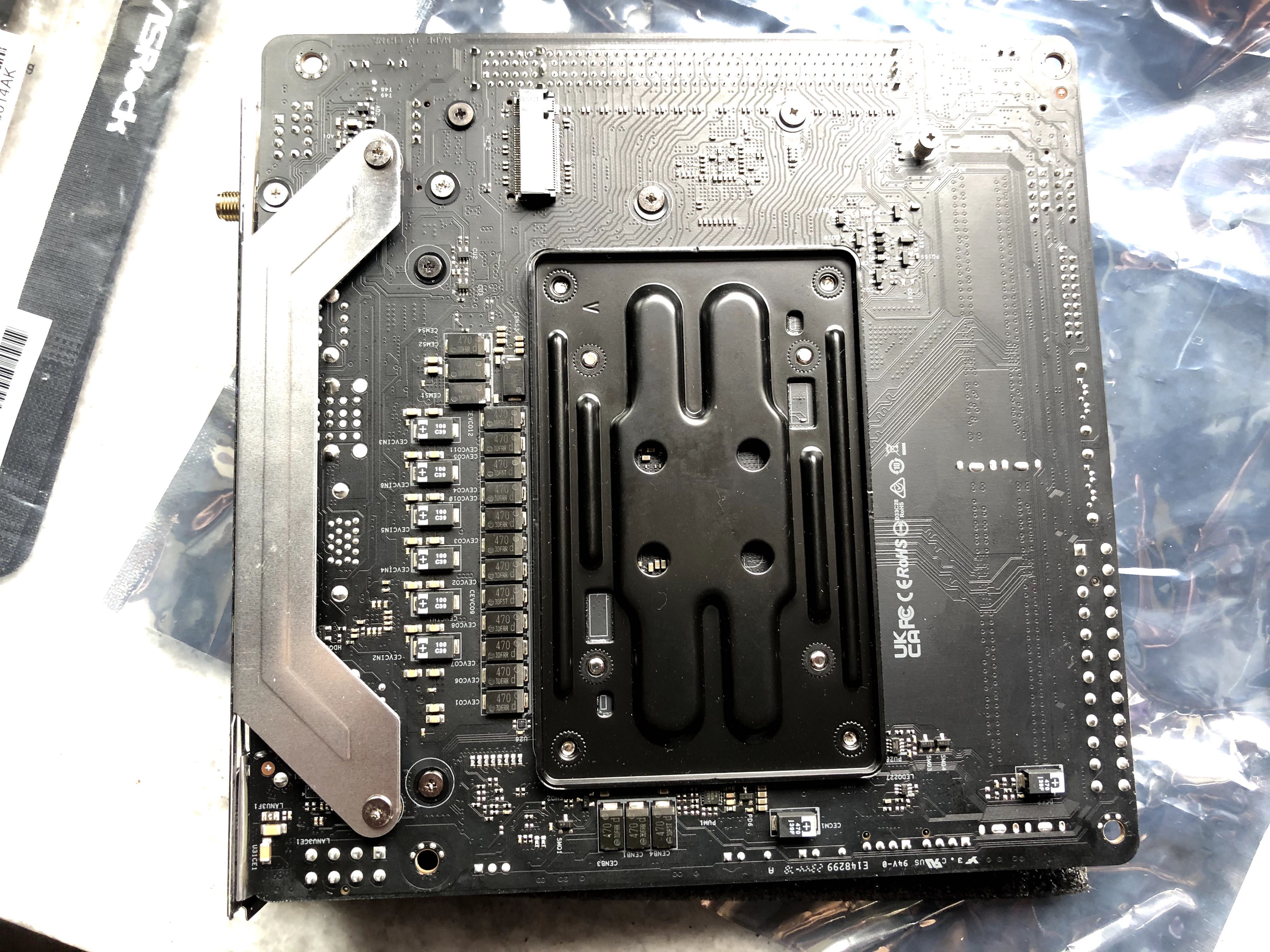 Płyta główna ASRock A620I LIGHTNING WIFI AM5 mini-ITX