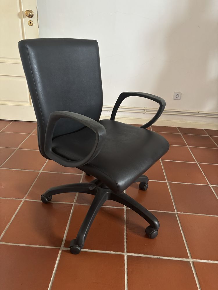 Cadeira de secretária