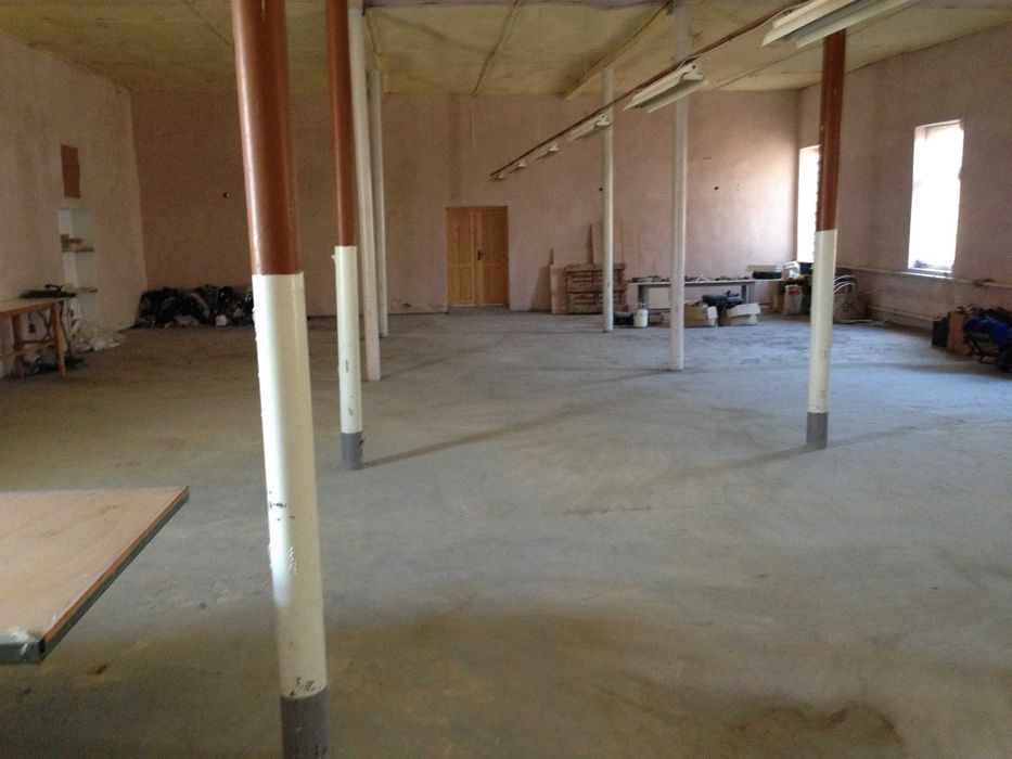 Комерційне приміщення 1200 кв м с.Батрадь