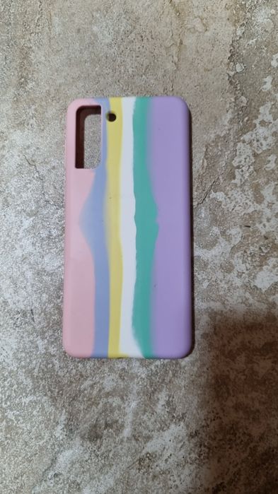 Чехлы на Samsung S21+