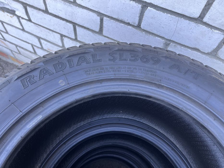 Комплект Шины Goodride Radial Sl369 A/T 235/65/17 104s m+s R Как новые