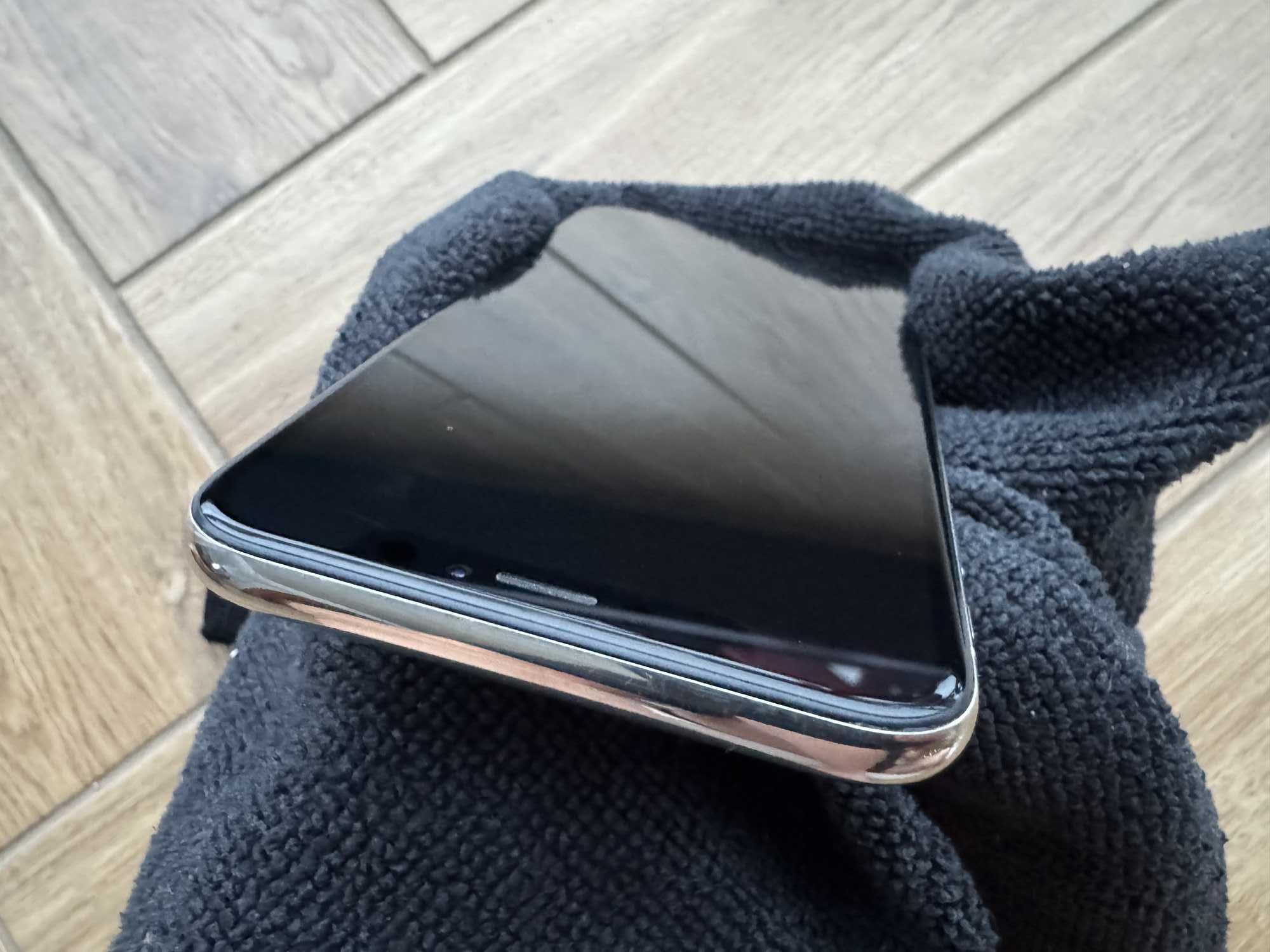 Apple iPhone X 64GB Silver (MDM, нова батарейка)