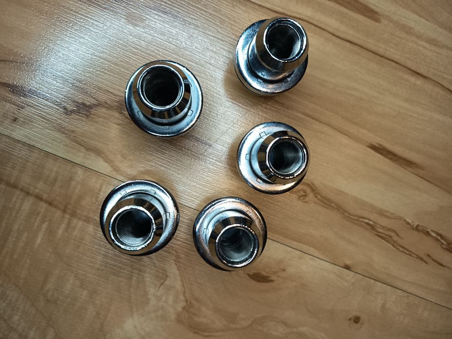Nakrętki kół M12x1.5 stożkowe chrom BMW Opel Toyota 5 szt. nowe