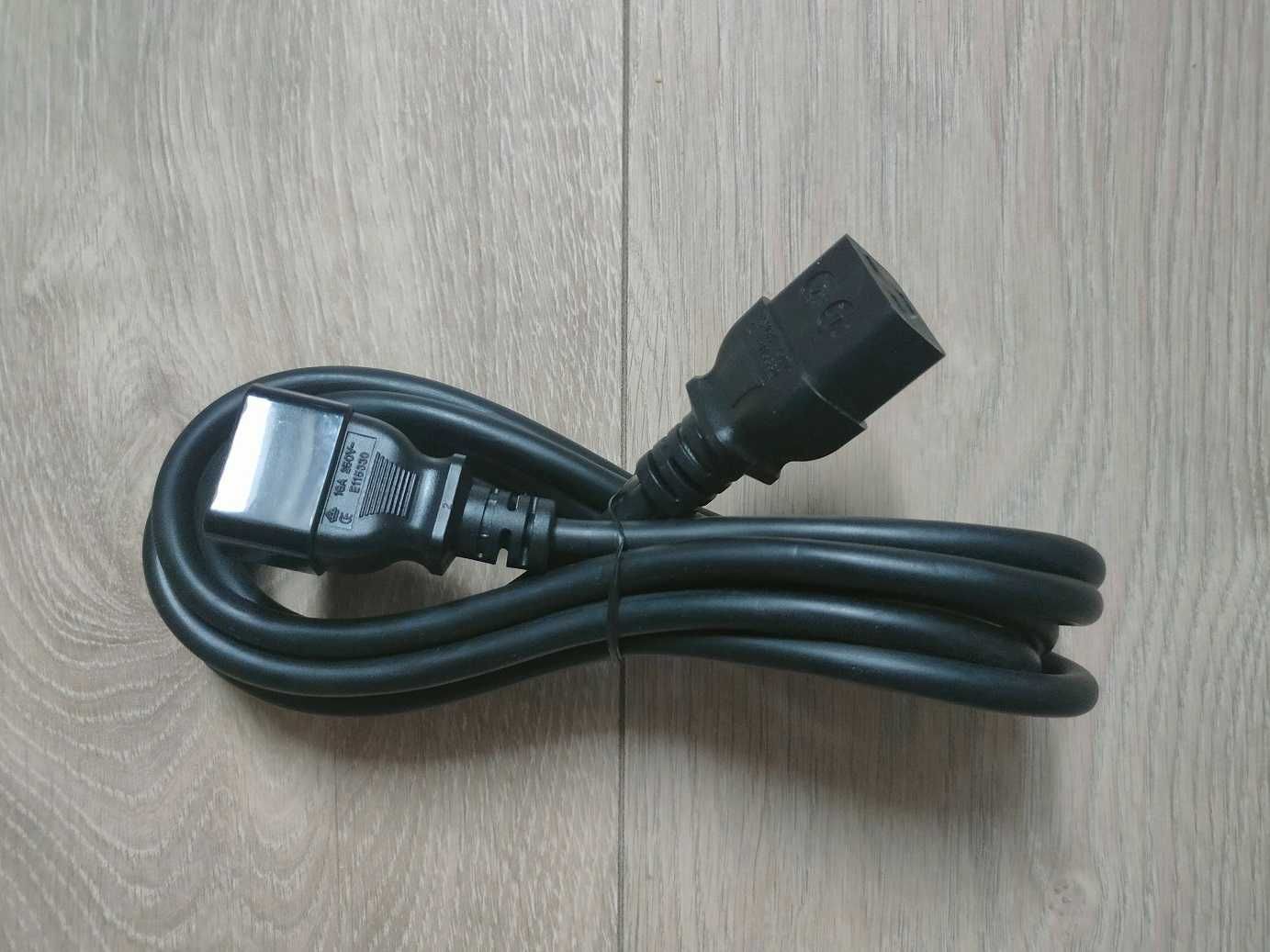 Przedłużacz 230V IEC320 16A C20/ C19 2,5m czarny - NOWY