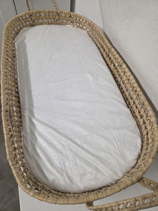 Troca fraldas em palhinha