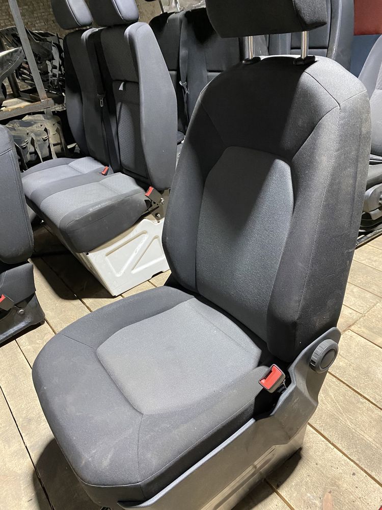 Передні сидіння Volkswagen Crafter 2018 год Новий Крафтер сідушкі