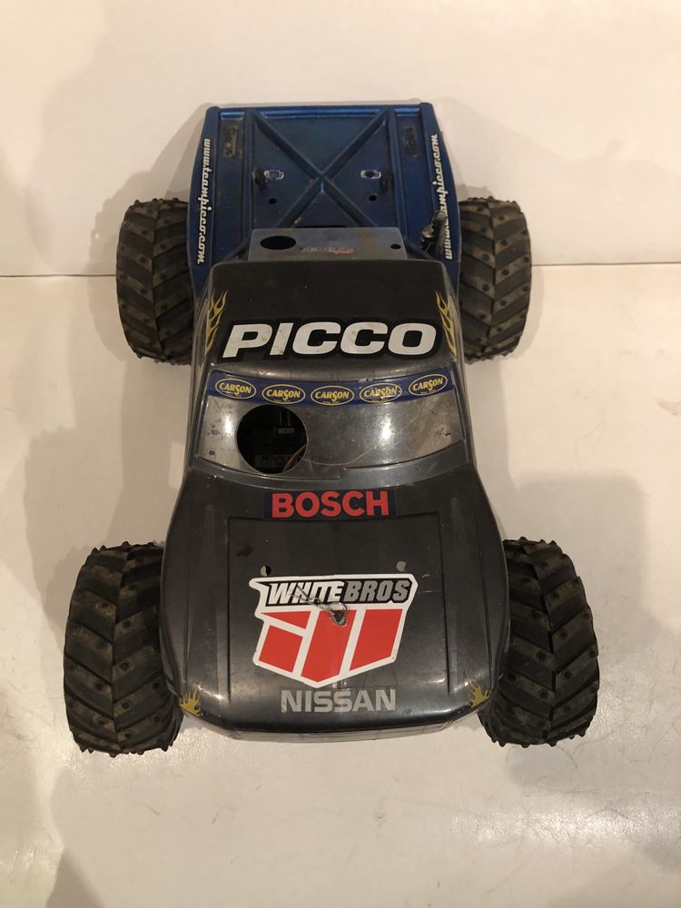 Carro telecomandado Kyosho 1/10