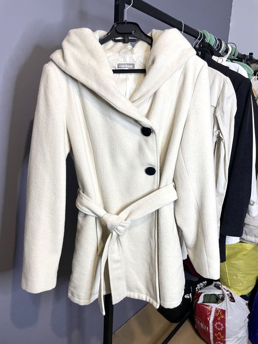 Пальто осіннє плащ тренч вітровка