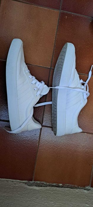 Sapatilhas Adidas Usadas