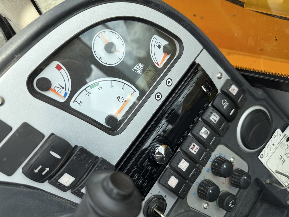 JCB 531-70 Agri Super 2009р маніту