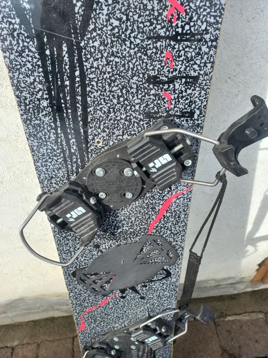 Сноуборд з черевиками