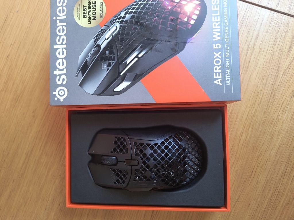 Mysz SteelSeries Aerox 5 Wireless