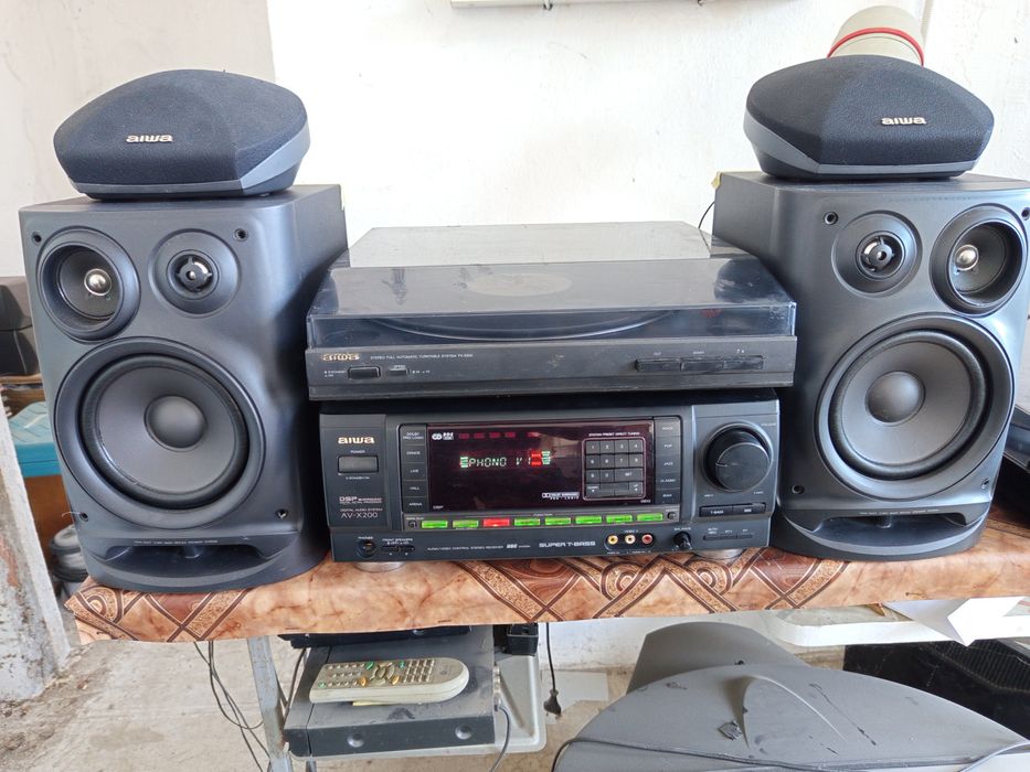 Ресивер с винилом aiwa