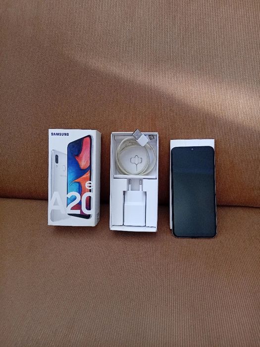 Telemóvel Samsung A20e