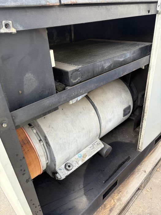 Kompresor do piaskowania 5m3/min 30kW hydrovane