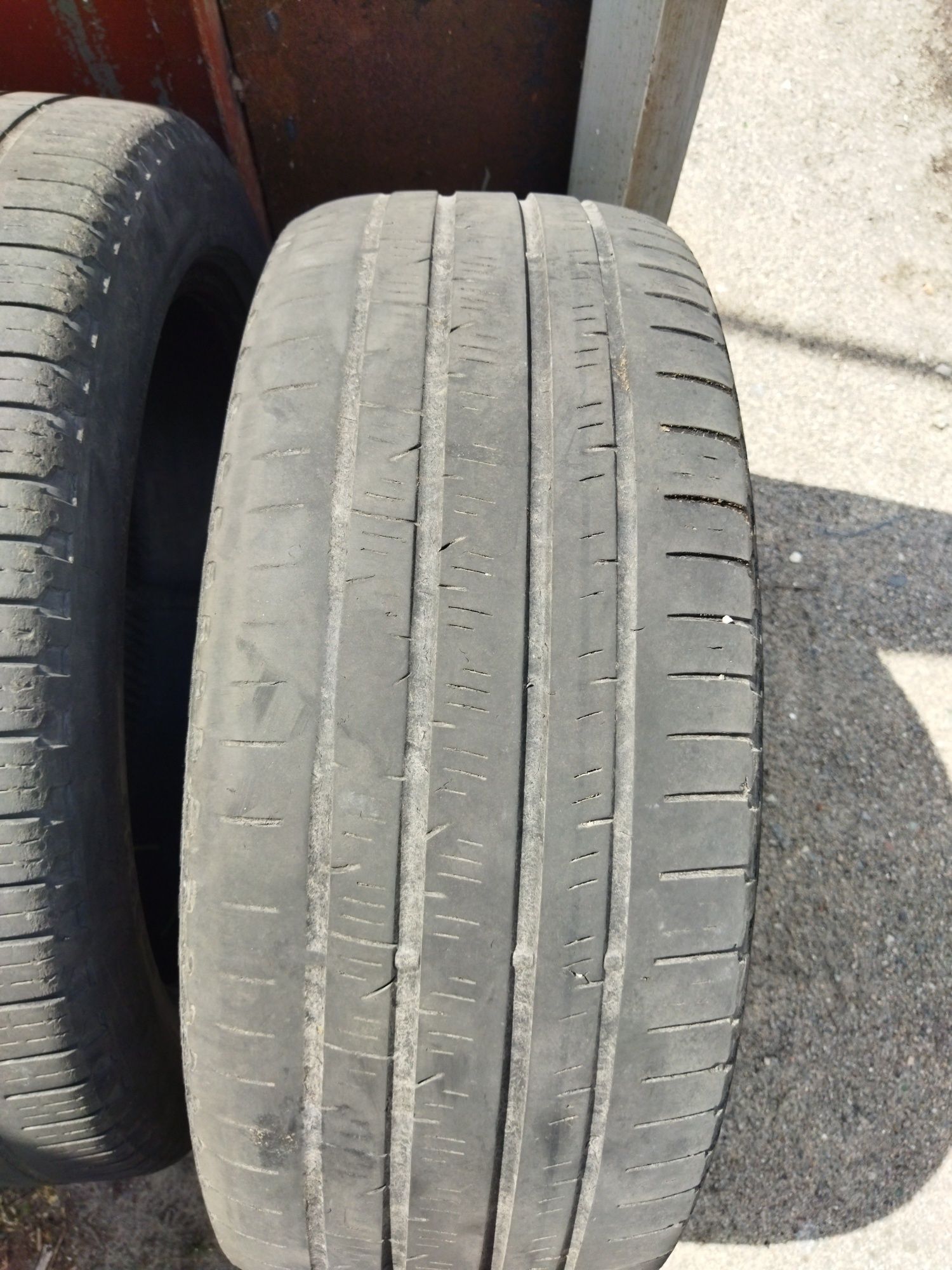 Продам шини Pirelli Scorpion 245/50 R20 всесезон