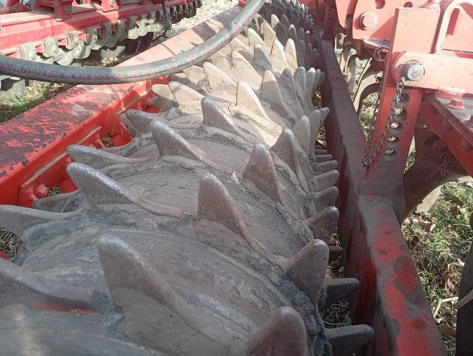 Kverneland siewnik zbożowy 3m