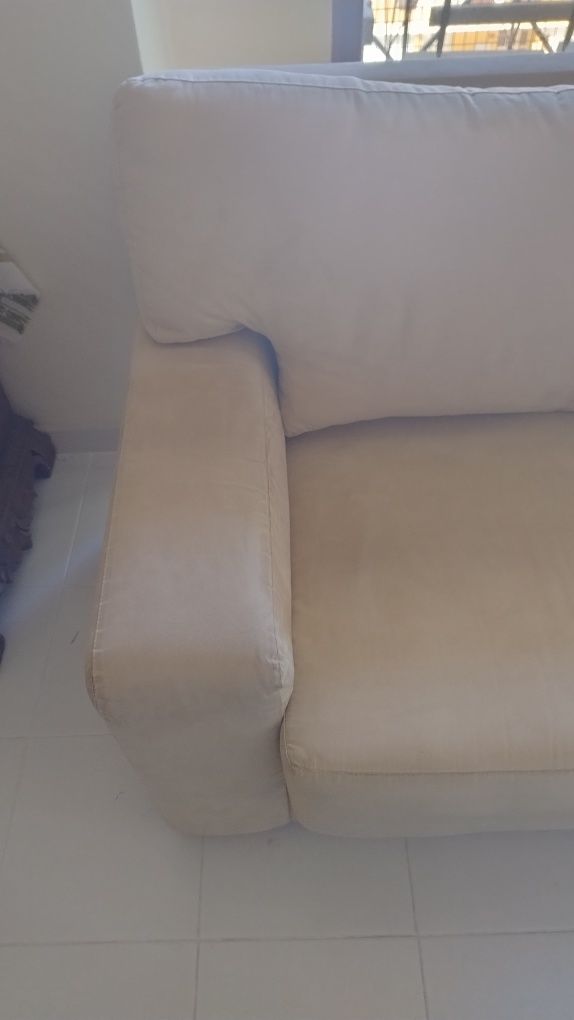Sofá com 2 lugares