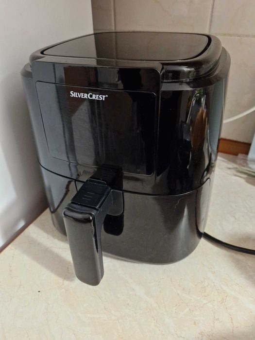 Airfryer frytkownica beztłuszczowa 1400W 2,4l z koszykiem