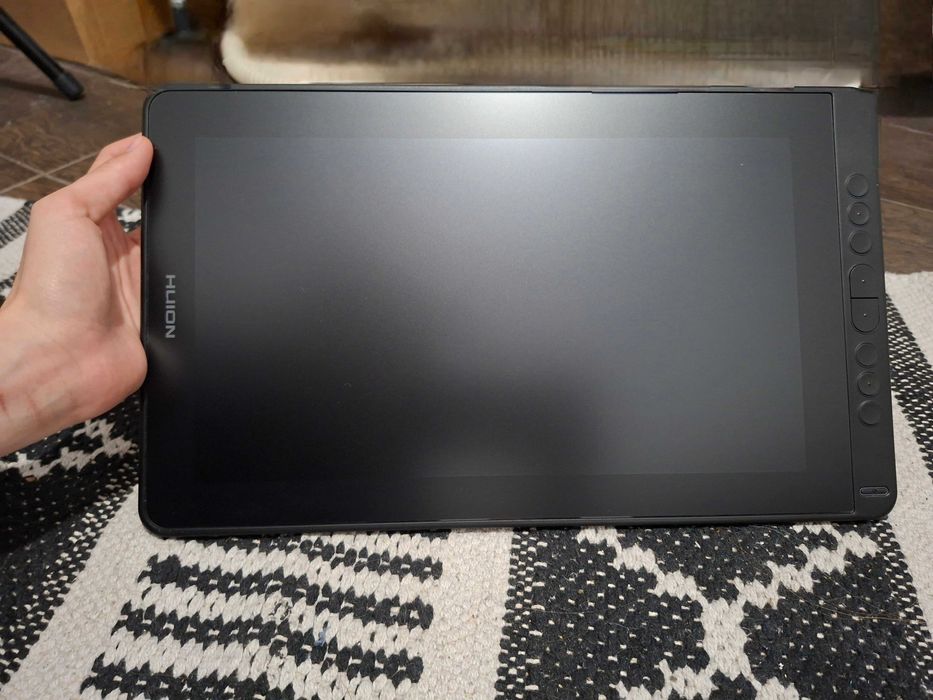 Tablet graficzny Huion Kamvas 13 czarny