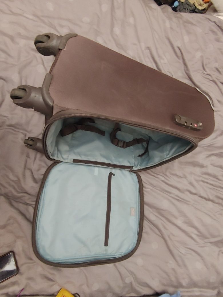 Чемодан сумка валіза DELSEY ORIGINAL ручная кладь 49 л .на колесах 30&