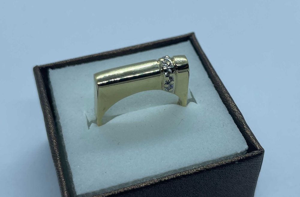 Złoty pierścionek z cyrkoniami 4,52 p585 r13 /ST złoto