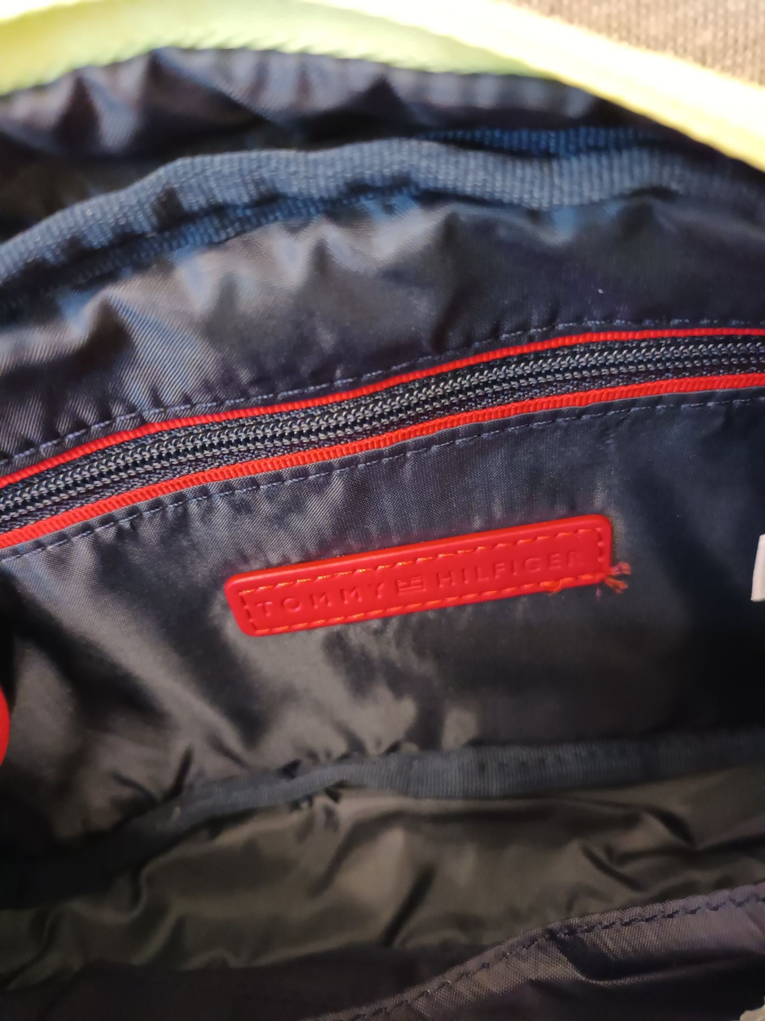 Tommy Hilfiger  Torebka Listonoszka  Oryginał