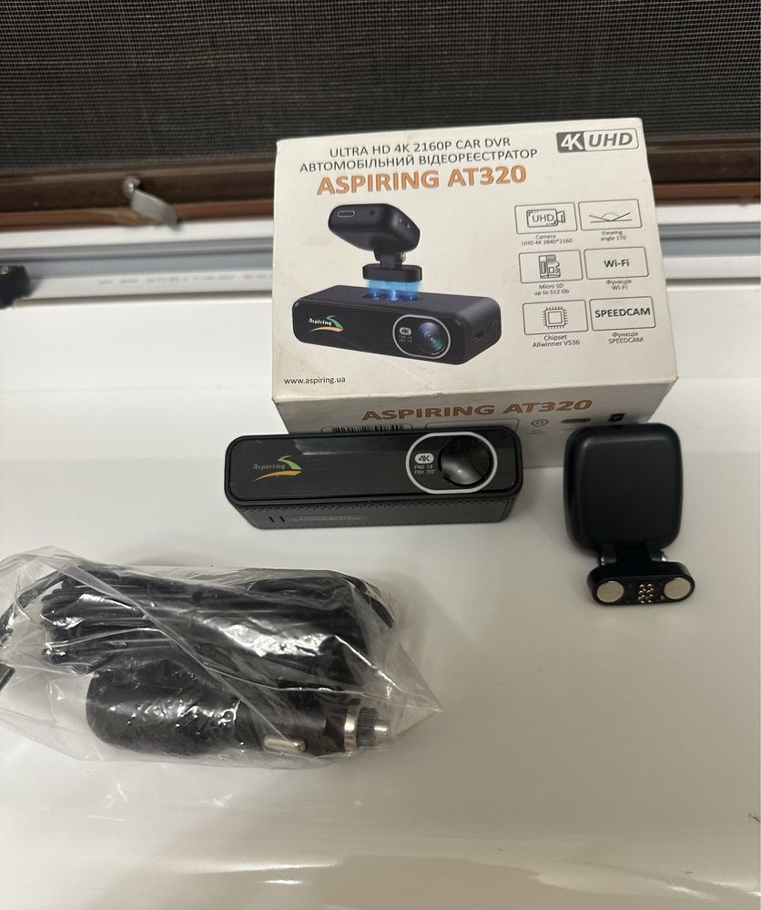 Ultra hd 4K 2160P car DVR автомобільний відеореєстратор