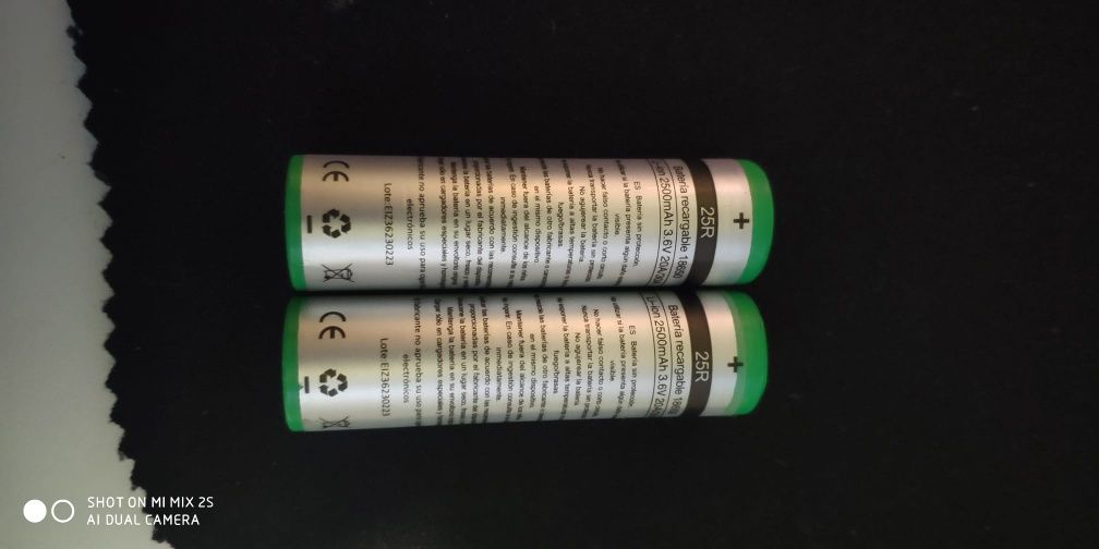 Baterias recarregáveis 25R 2500mAh