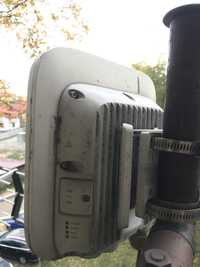 Antena i modem WIFI do połączeń radiowych z internetem
