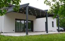 Tkaninowa pergola aluminiowa, otwierane zadaszenie tarasowe z LED