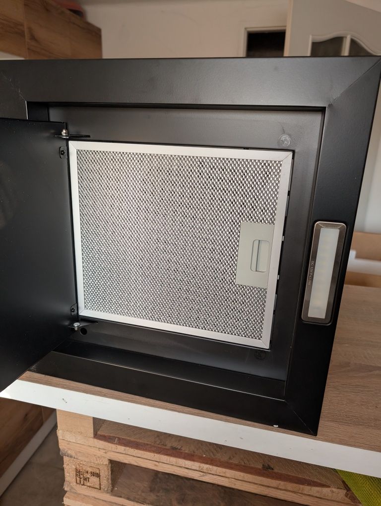 OKkap kuchenny WYSPOWY KLARSTEIN pochłaniacz 596M³/H LED CZARNY