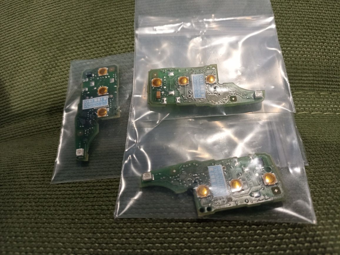 Ключ 5K0837202AD / 5K0837202AE новый оригинал Skoda Volkswagen Seat