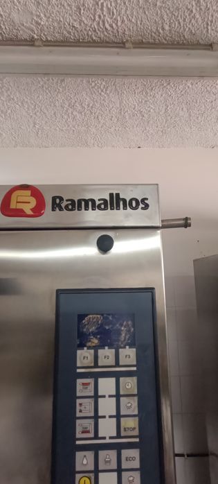 Forno de padaria Ramalhos