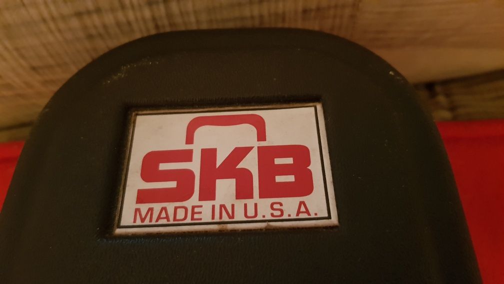 Скрипка была половинка  детская остался только футляр SKB