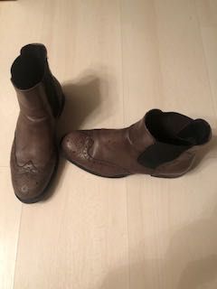 Botins castanhos