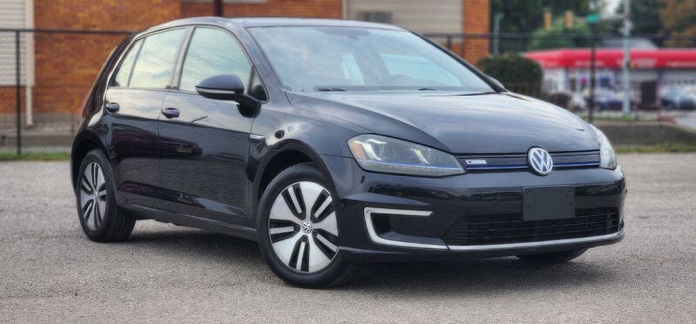 Volkswagen e-Golf SEL Premium      2016