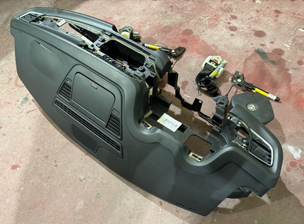 Vendo kit de airbags Alfa Romeo giulietta 2013